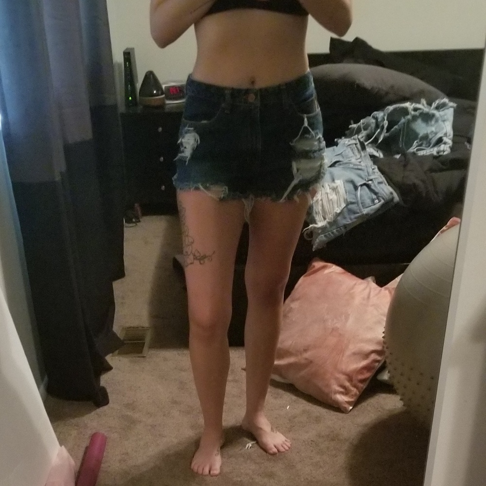 BONGO | High Waist Denim Cutoff Shorts | 11 - Picture 4 of 8
